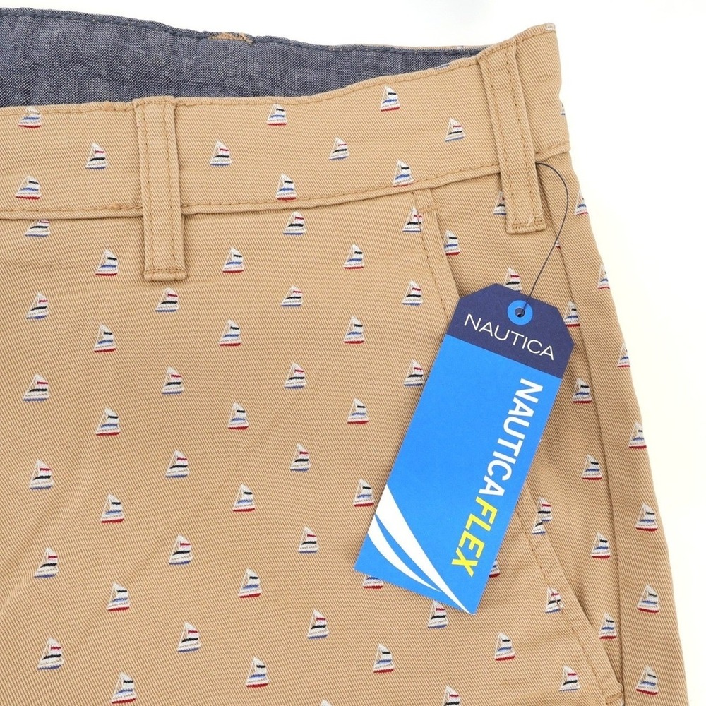 Nautica Flat Front Flex Shorts Tan Sailboat Embroidered Slim Fit Mens 36 9.5"
